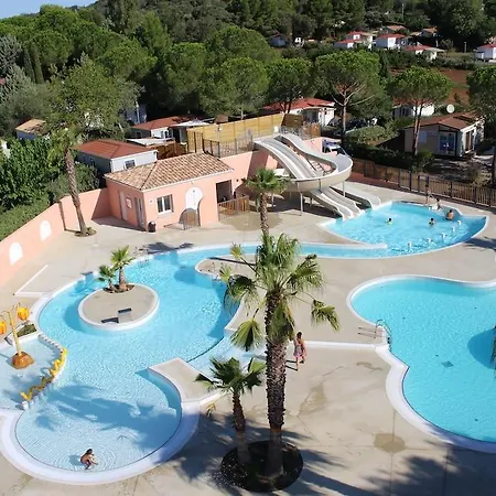Domaine Sainte Veziane 4*
