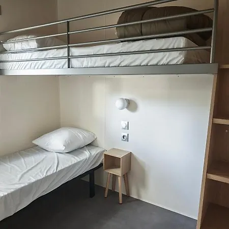 Domaine Sainte Veziane 4* Bessan