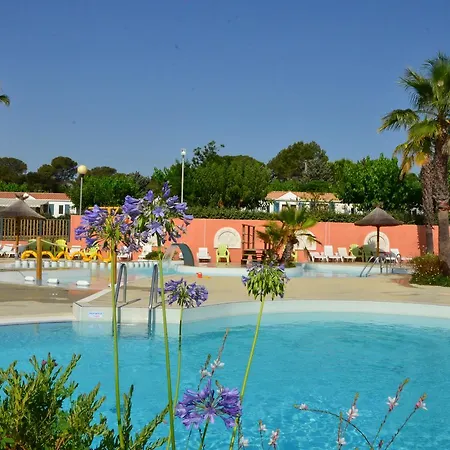 Domaine Sainte Veziane Camping 4*