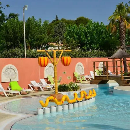 Domaine Sainte Veziane 4* Bessan
