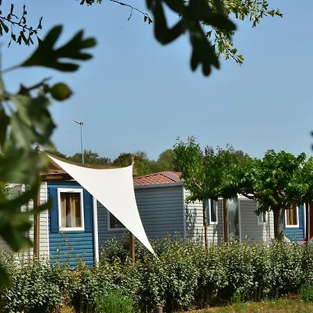 Domaine Sainte Veziane 4*